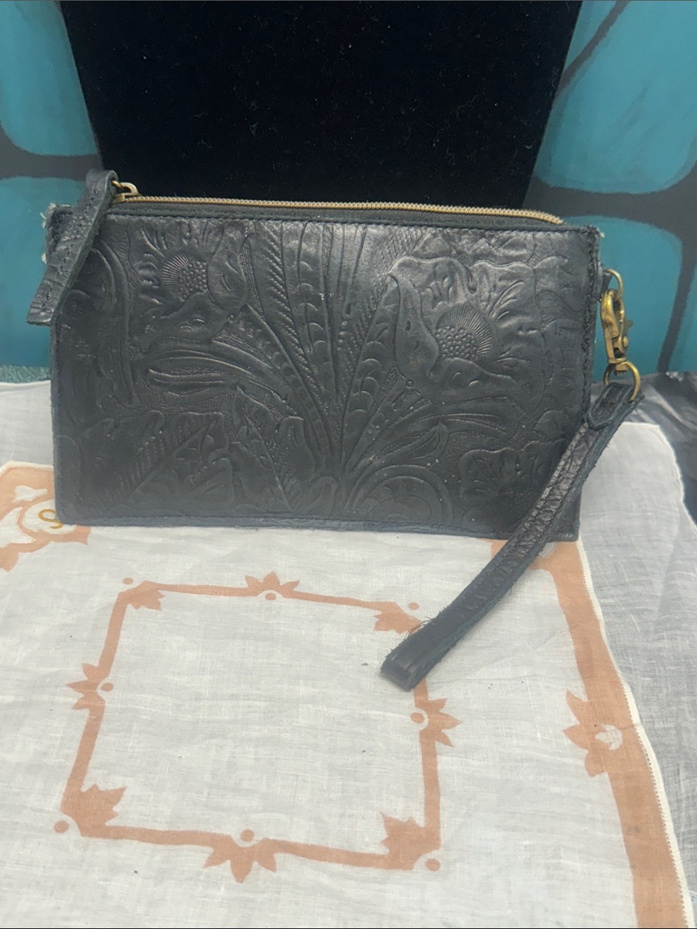 American Leather Co Essential Power Tooled Leather Charging Wristlet